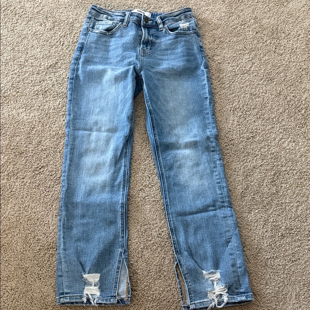 Stylish Blue Distressed Women's Straight Leg Jeans
